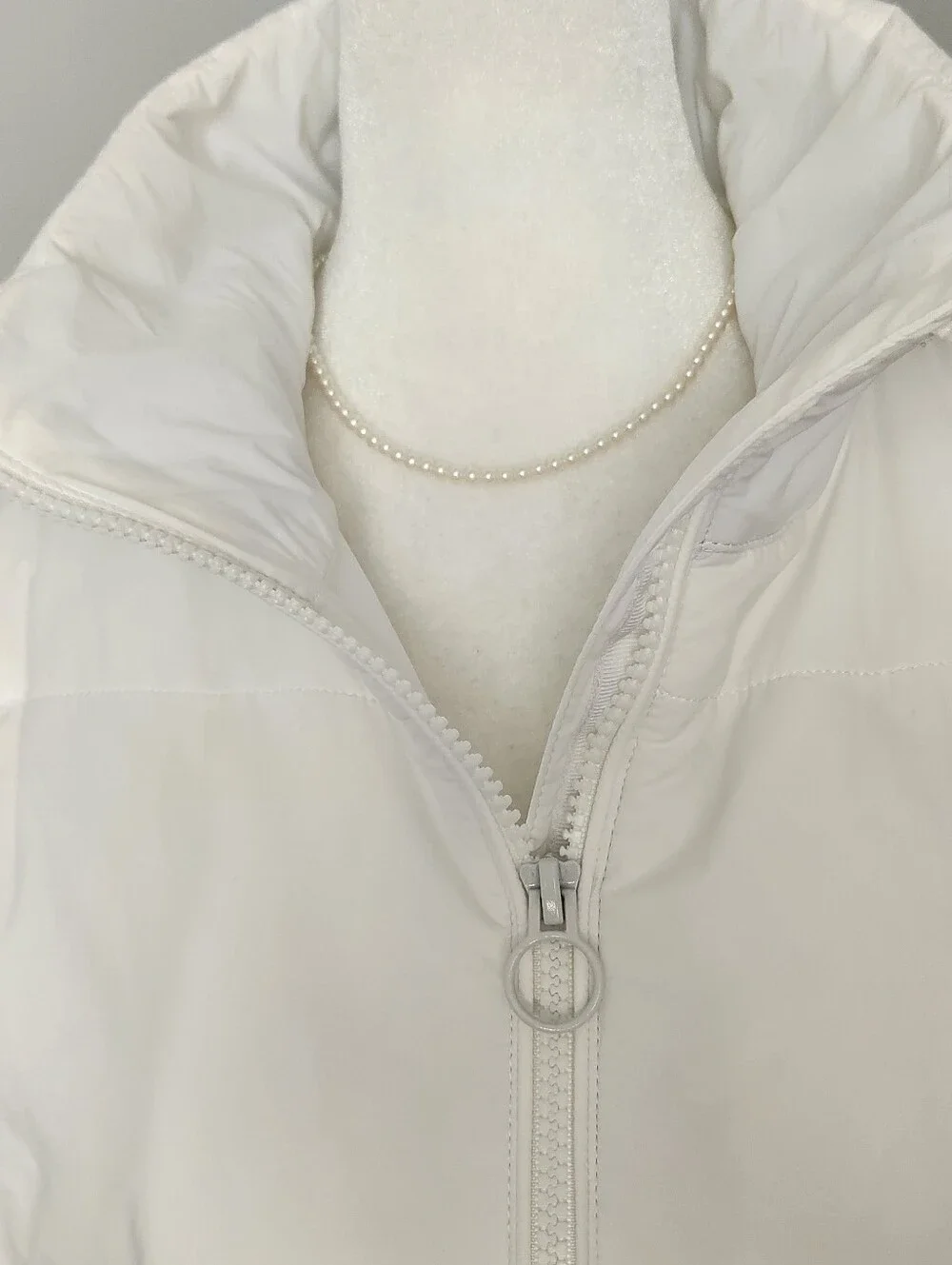 Vuori sleeveless quilted